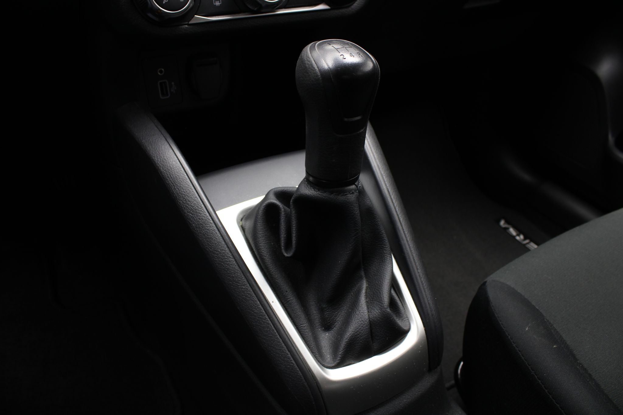 2024 Nissan Versa 1.6 Sense Mt