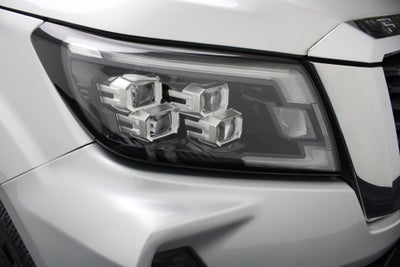 2023 Nissan Frontier 2.5 Le Platinum At