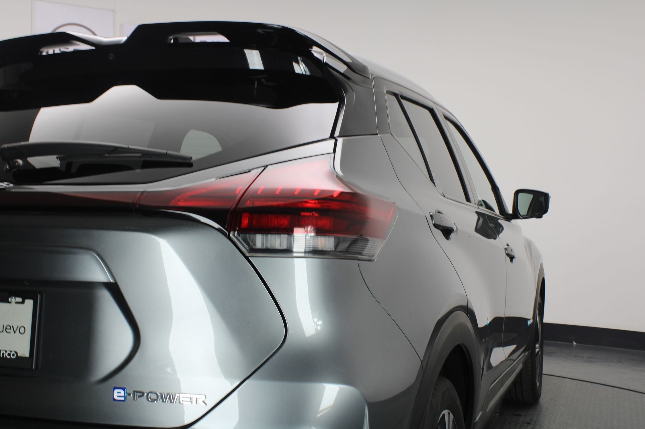 2025 Nissan Kicks E-Power Platinum At