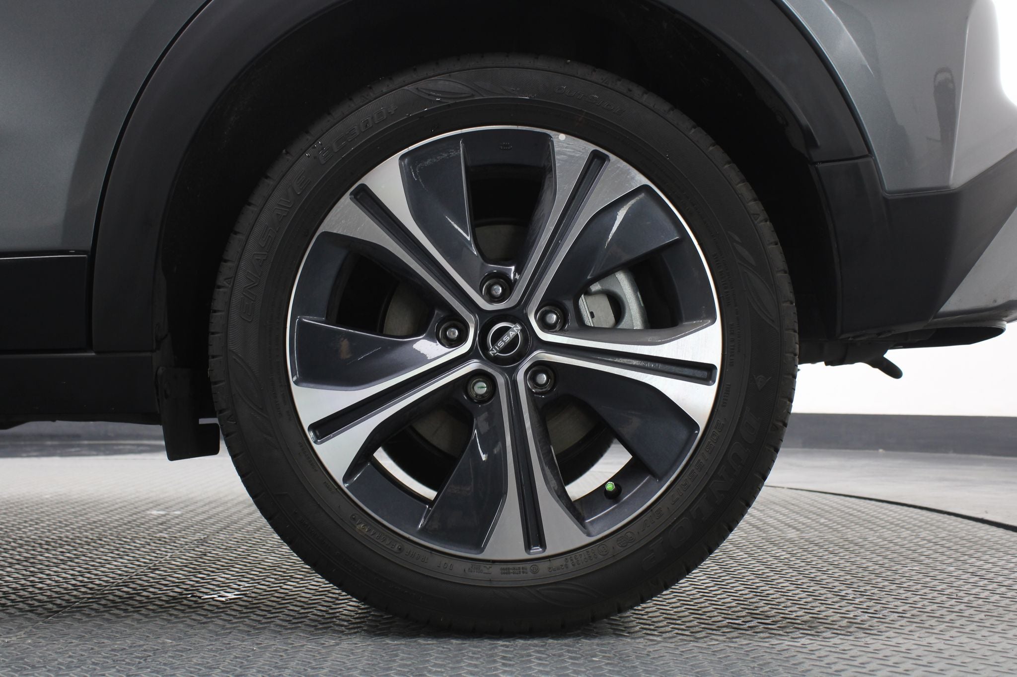 2025 Nissan Kicks E-Power Platinum At