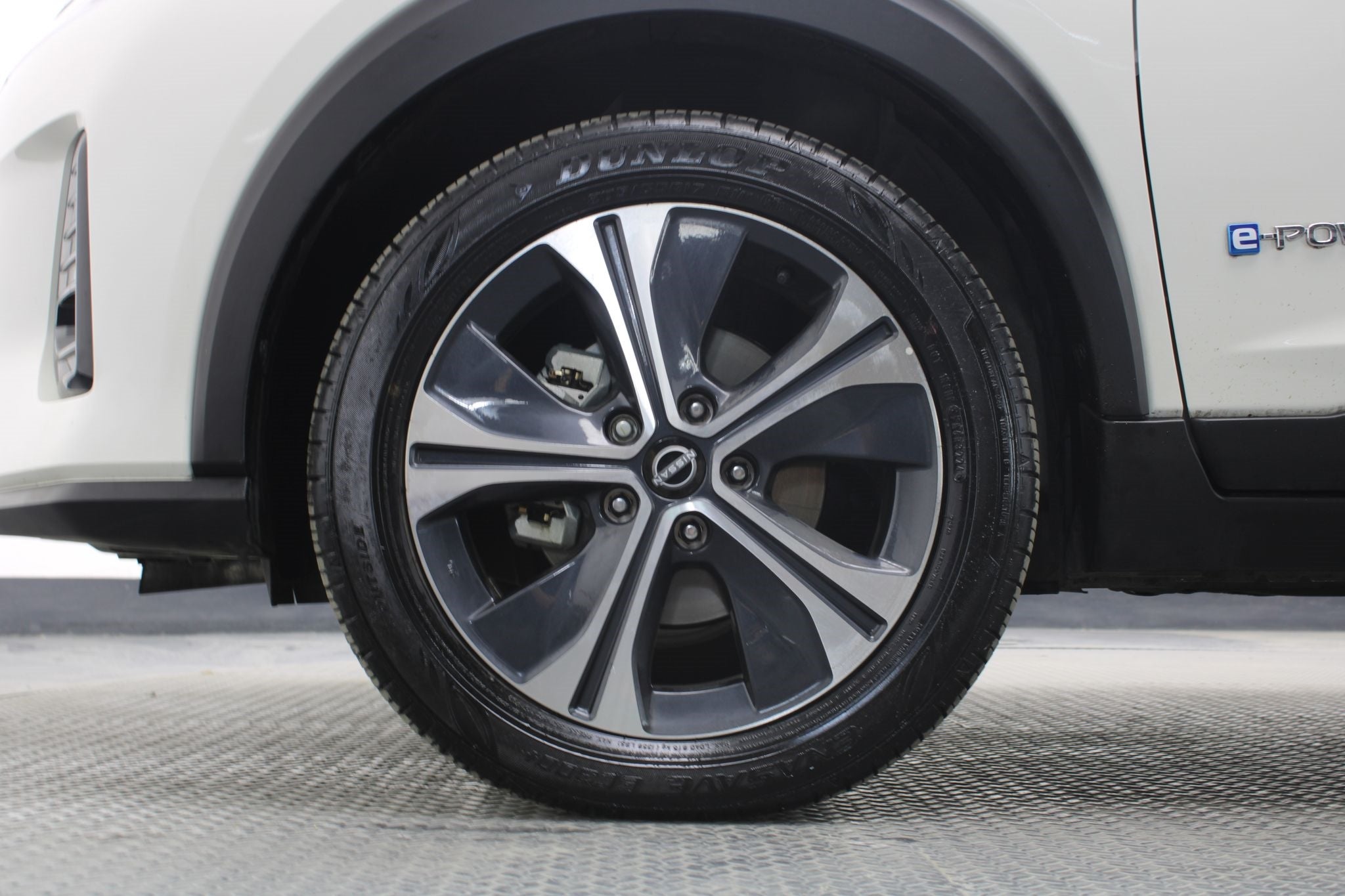 2025 Nissan Kicks E-Power Platinum At