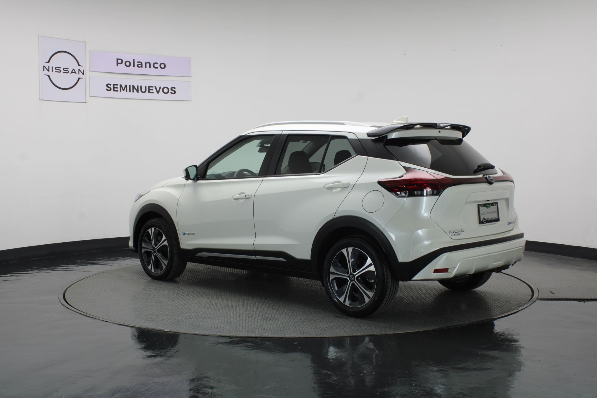 2025 Nissan Kicks E-Power Platinum At