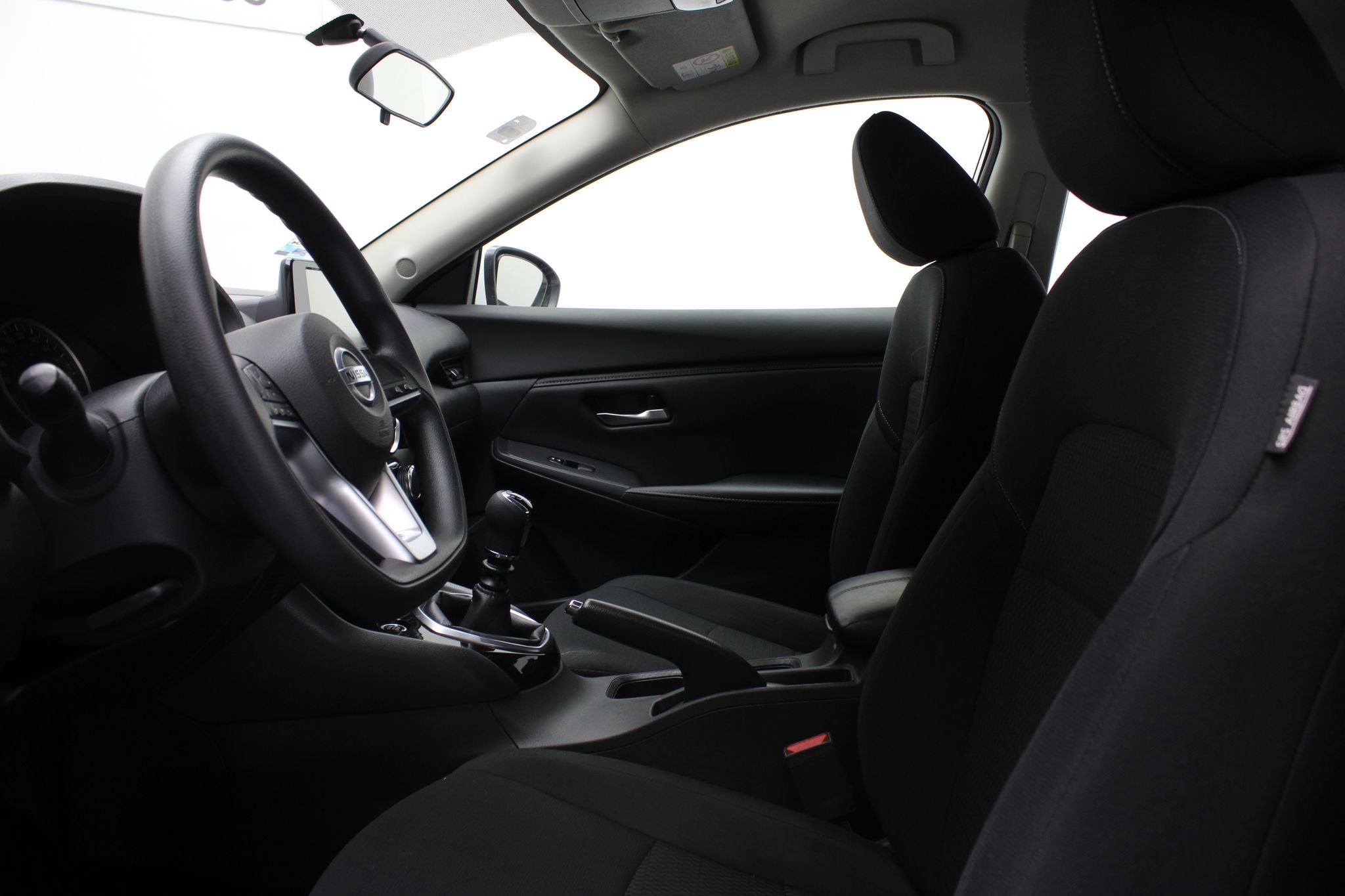 2023 Nissan Sentra 2.0 Sense Mt