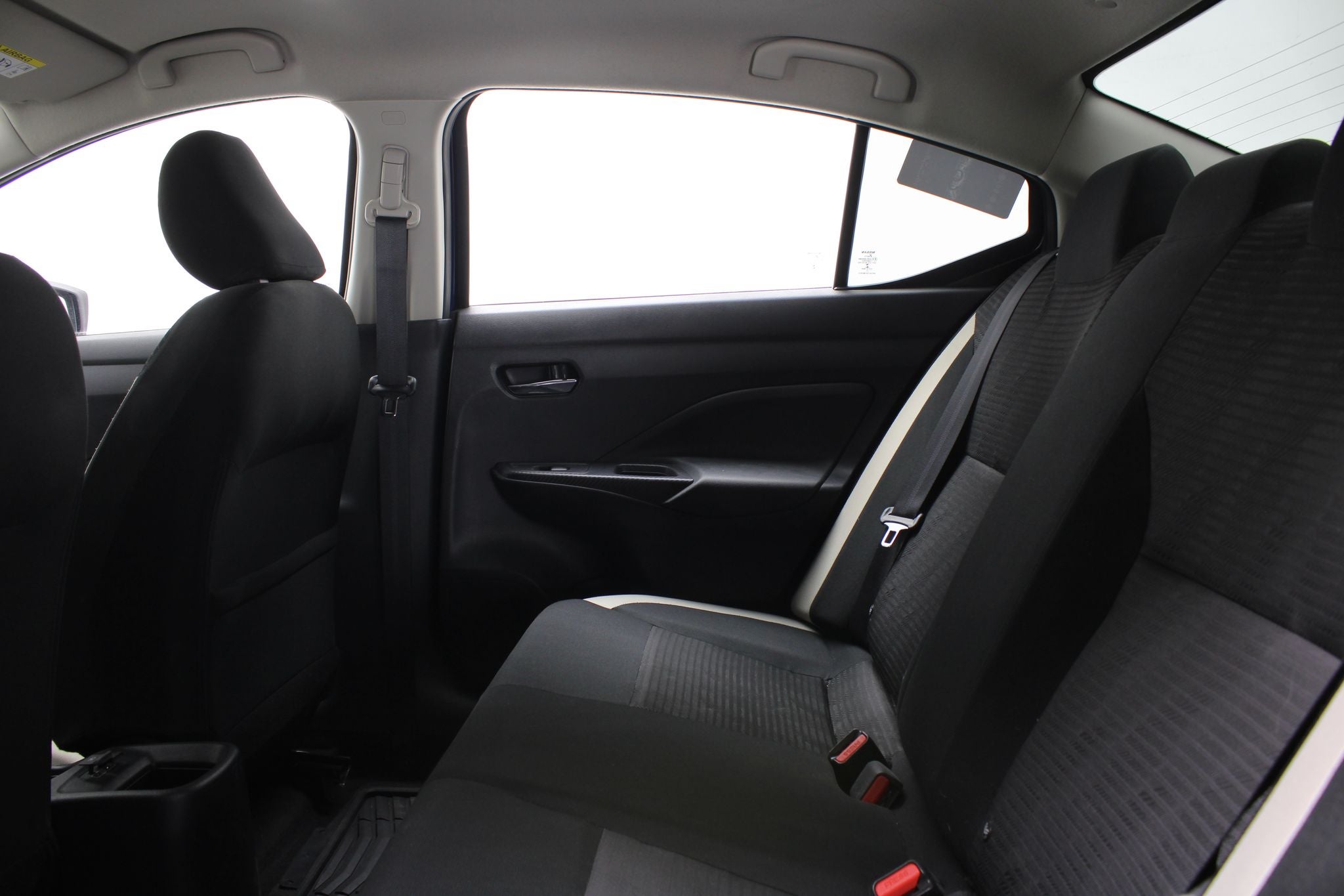 2021 Nissan Versa 1.6 Advance Mt