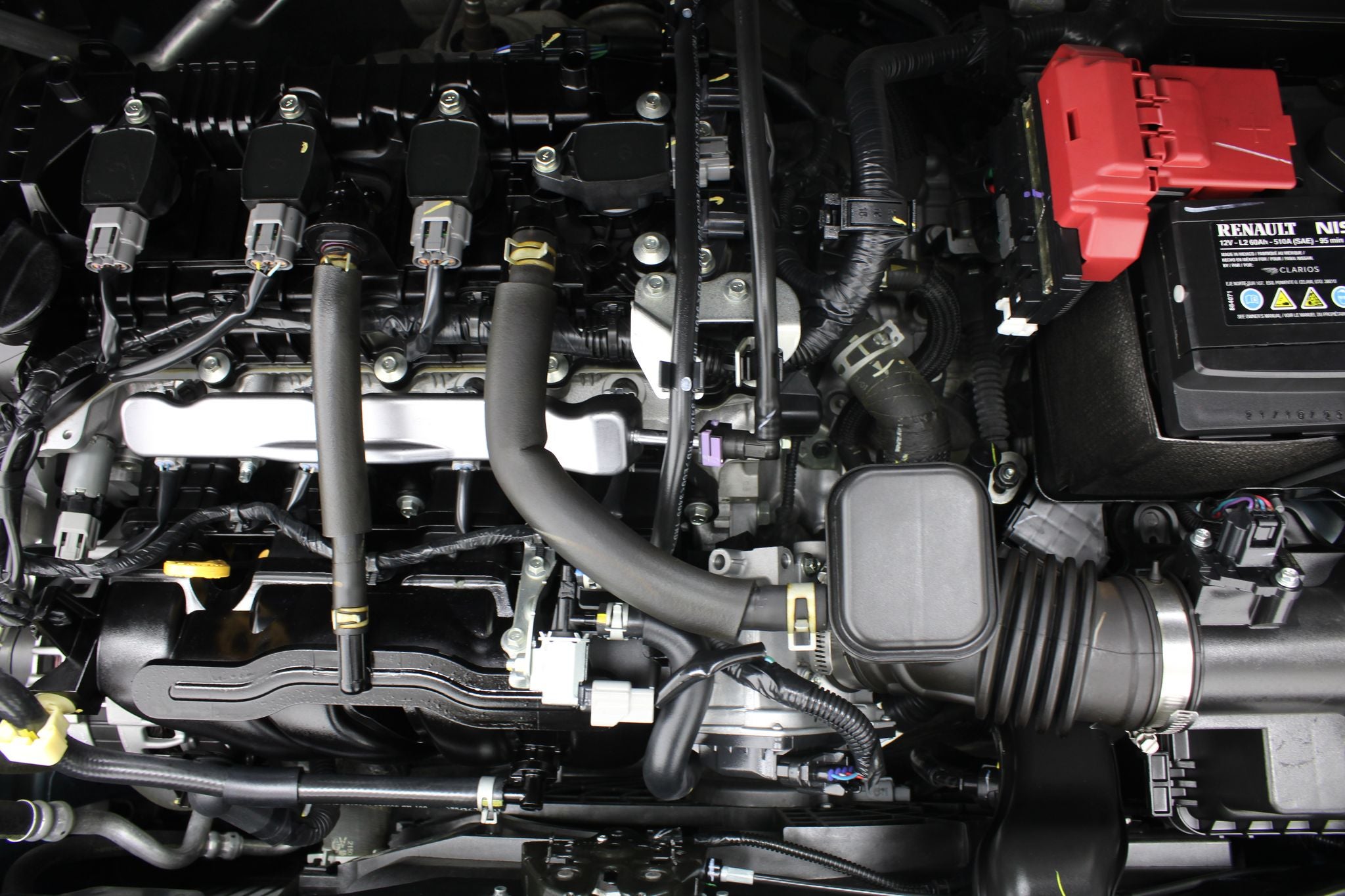 2024 Nissan Versa 1.6 SR At