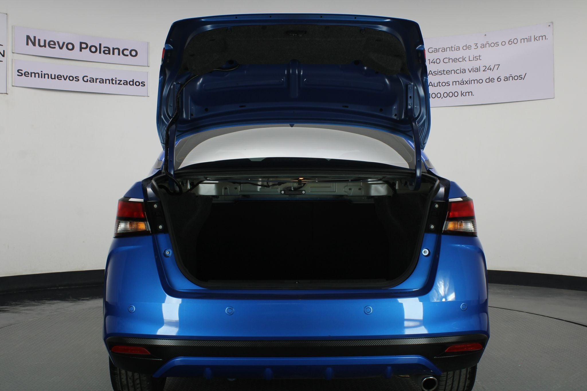 2024 Nissan Versa 1.6 SR At