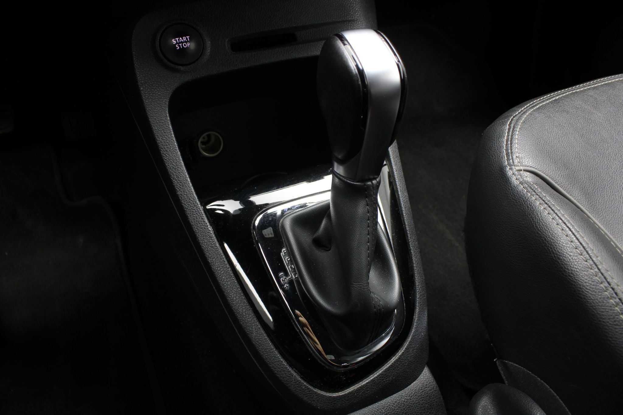 2021 Renault Captur 2.0 Iconic Piel At