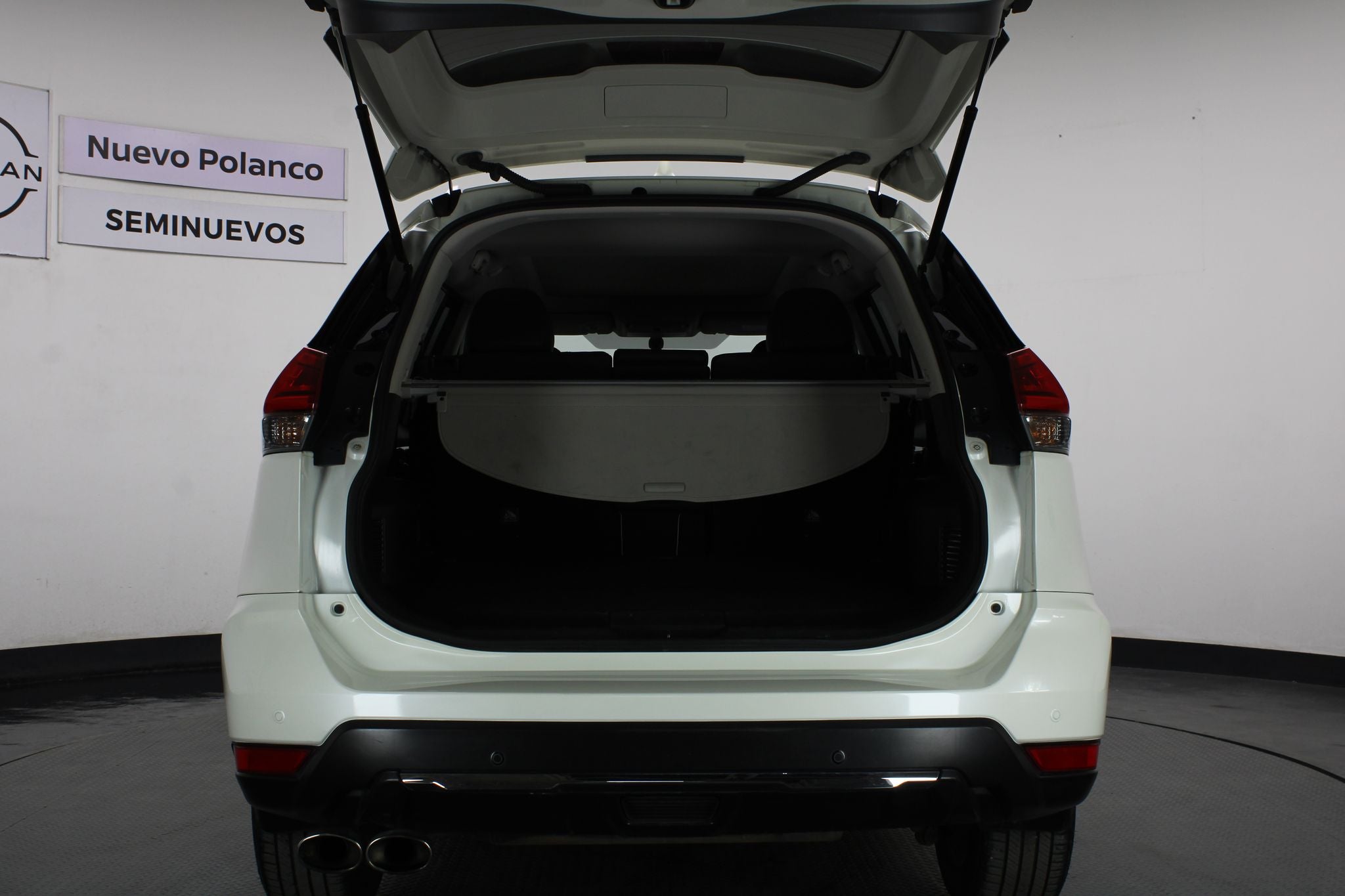 2022 Nissan X-Trail 2.5 Advance 2 Filas Cvt