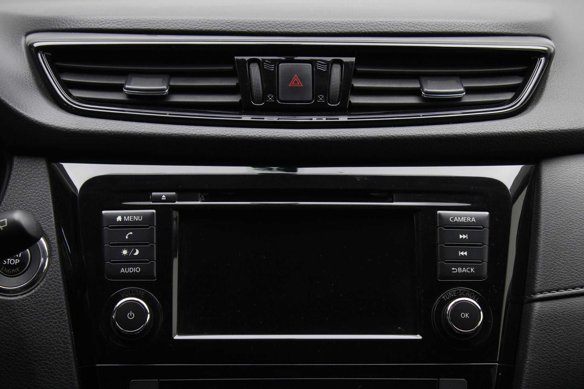 2022 Nissan X-Trail 2.5 Advance 2 Filas Cvt