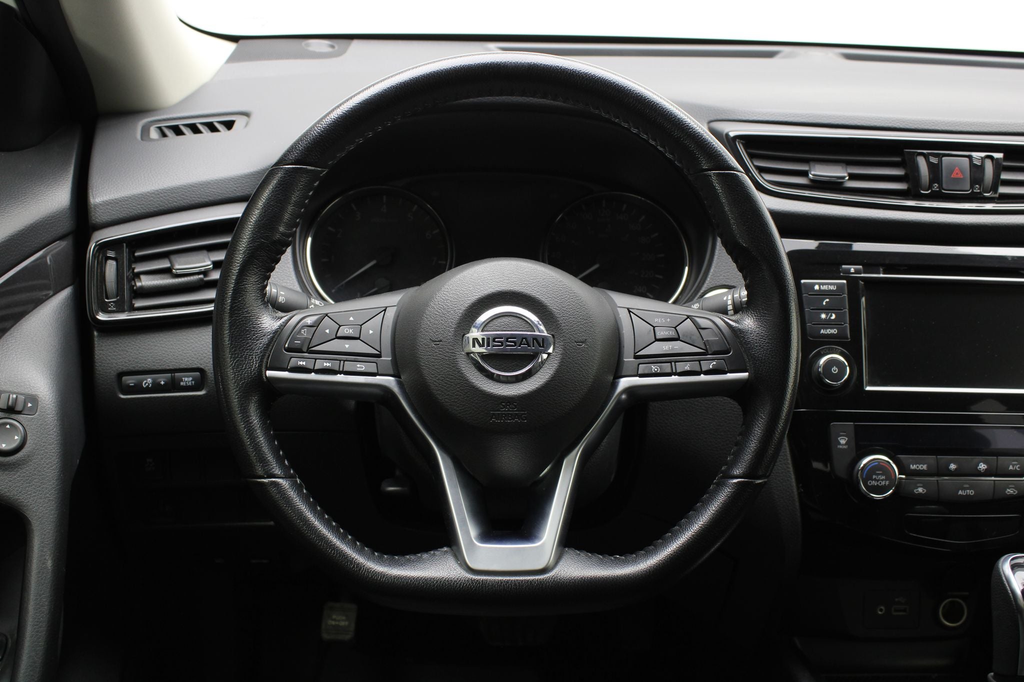 2022 Nissan X-Trail 2.5 Advance 2 Filas Cvt