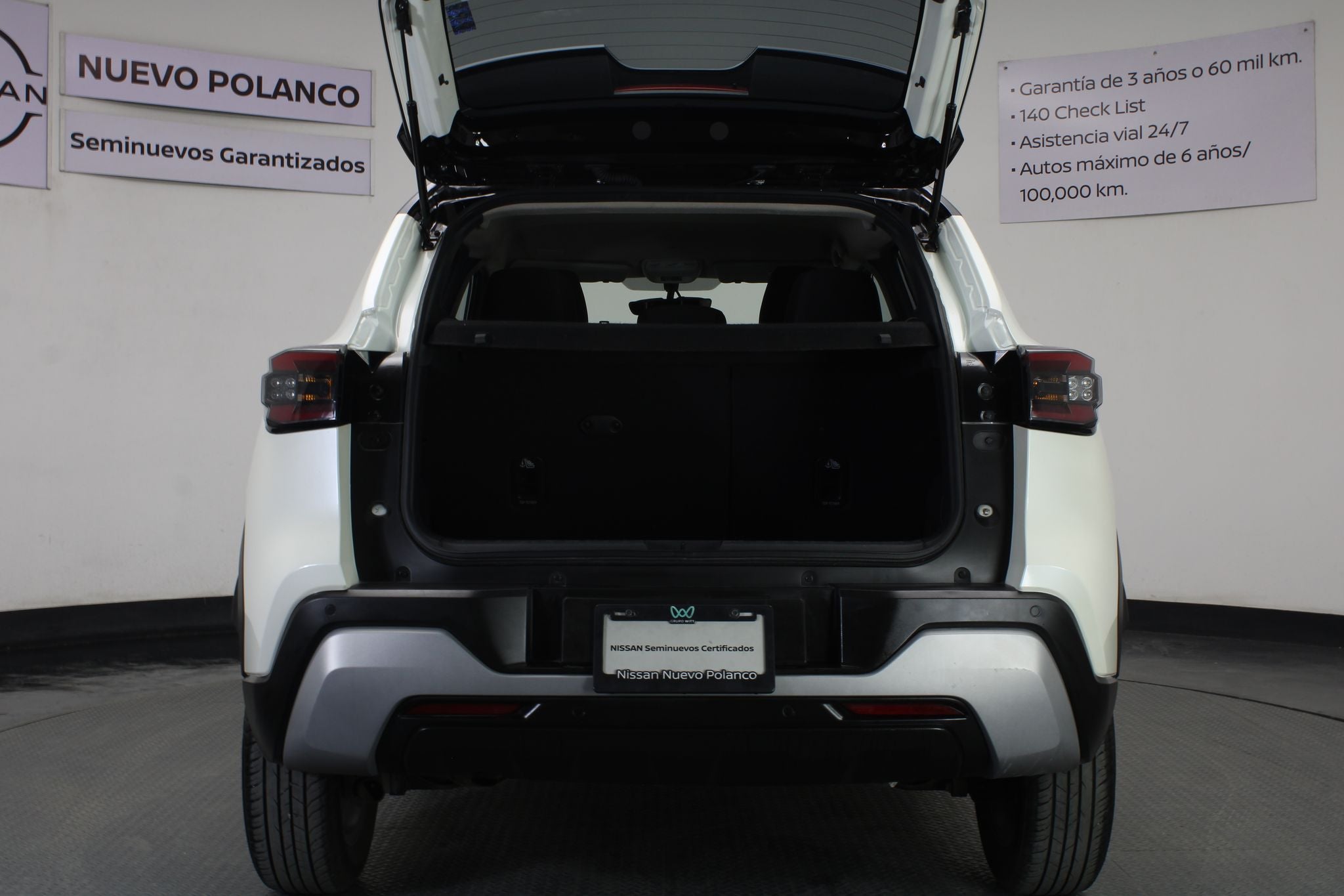 2025 Nissan Magnite 1.0 Exclusive At