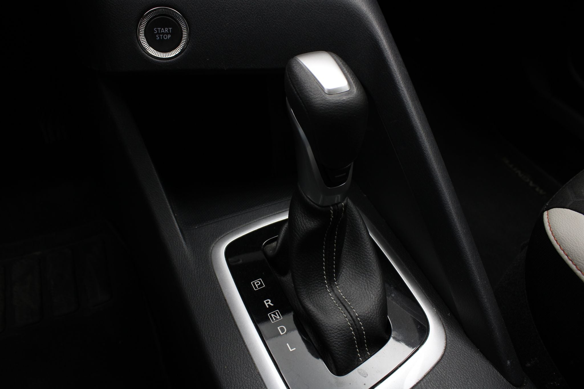 2025 Nissan Magnite 1.0 Exclusive At