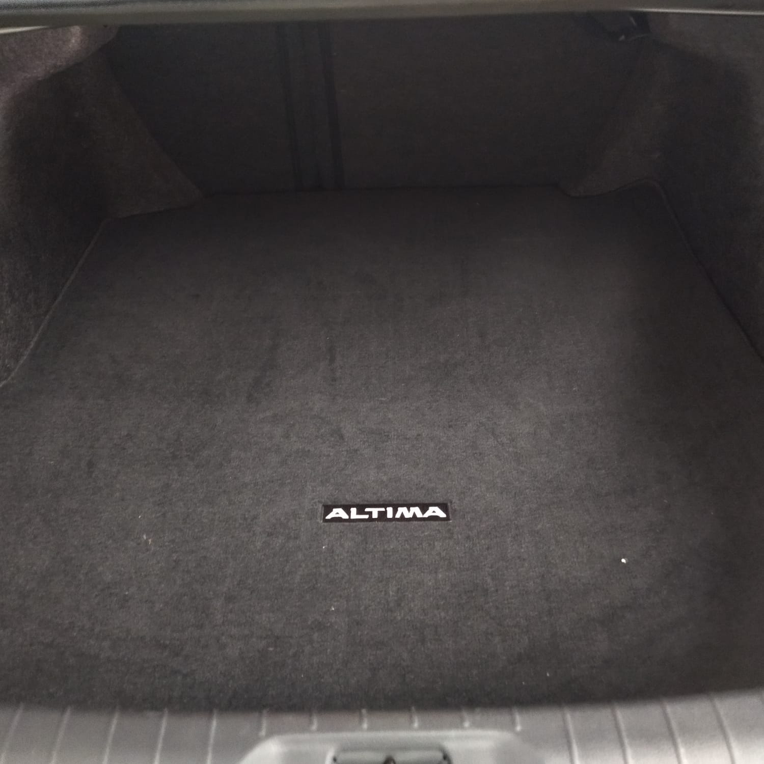 2023 Nissan ALTIMA 4P EXCLUSIVE L42.0T AUT