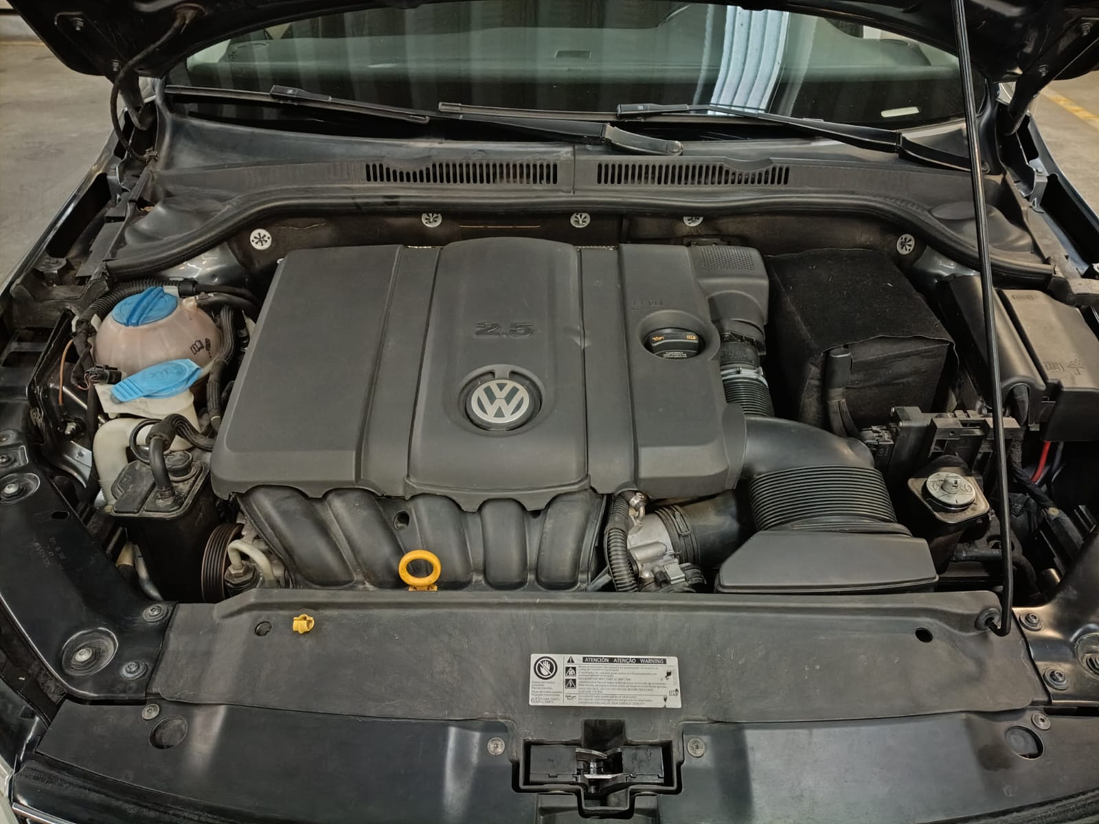 2015 Volkswagen JETTA 4 PTS TRENDLINE 25L  RA-16TIPTRONIC