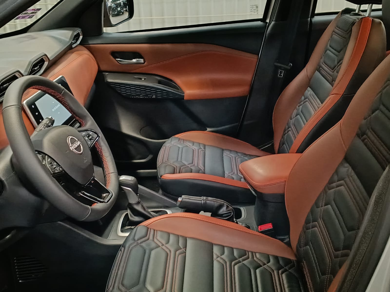 2025 Nissan MAGNITE 5 PUERTAS EXCLUSIVE 1.0 LTS CVT T