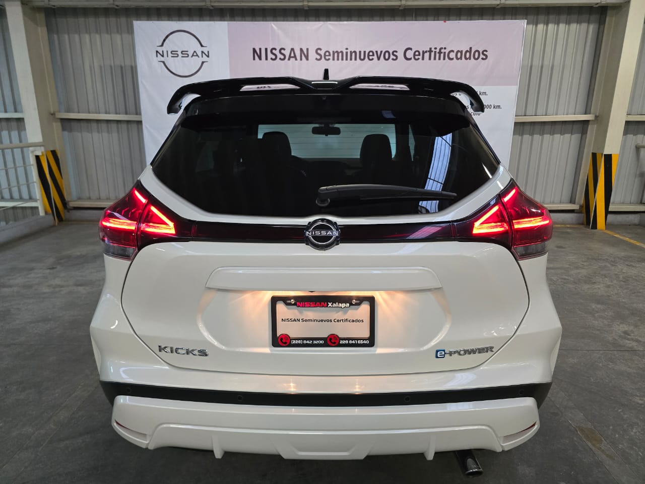 2023 Nissan KICKS 5 PTS E-POWER PLATINUM ELECTA PIEL ADAS RA-17