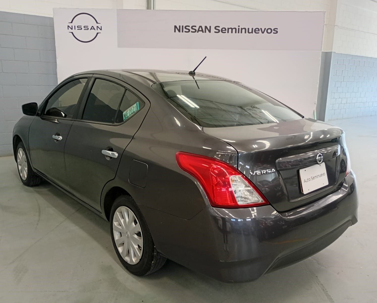 2017 Nissan Versa 1.6 Sense Mt