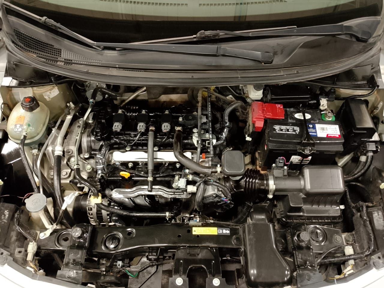 2024 Nissan Versa 1.6 Advance Mt