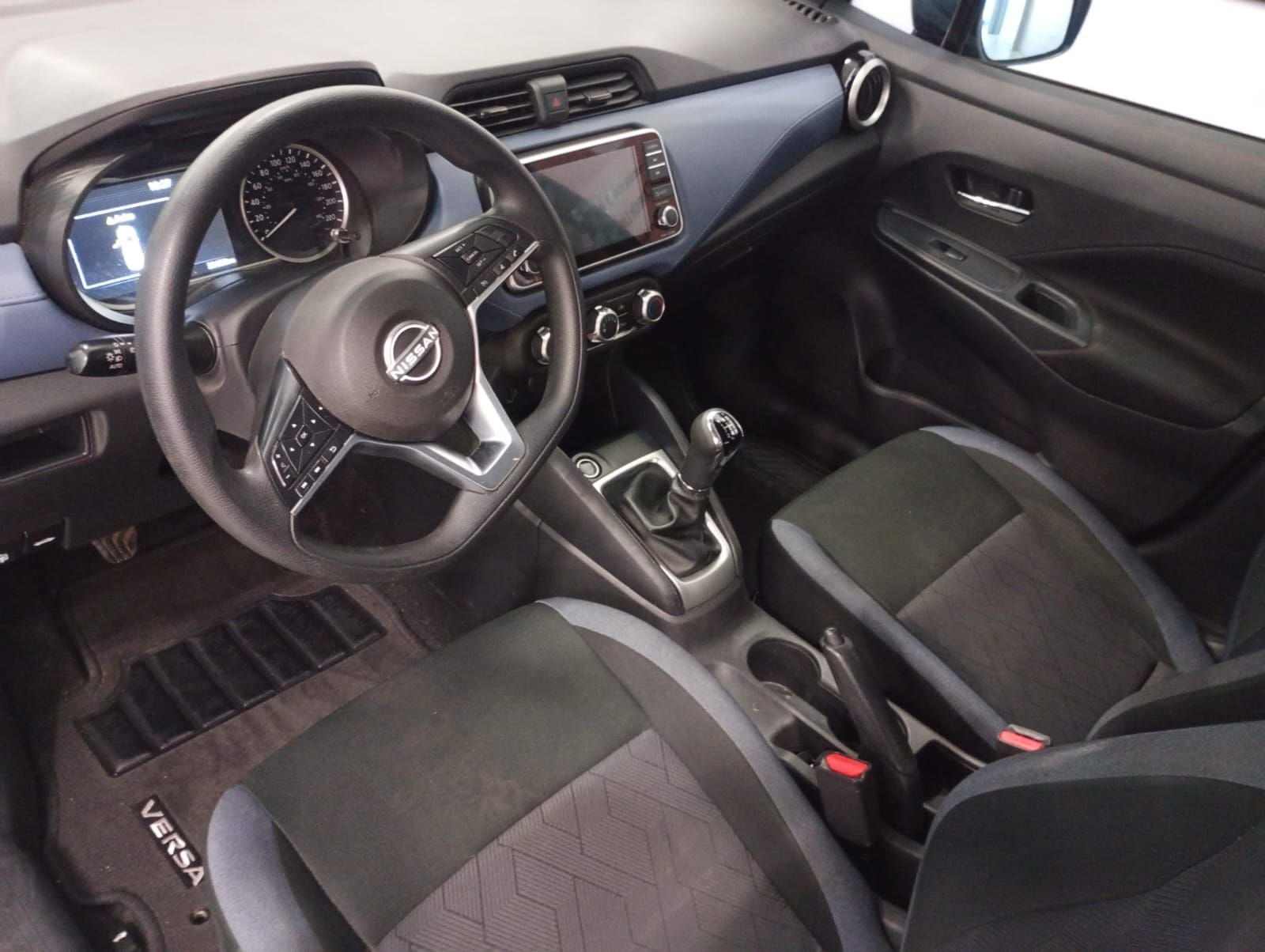 2024 Nissan Versa 1.6 Advance Mt