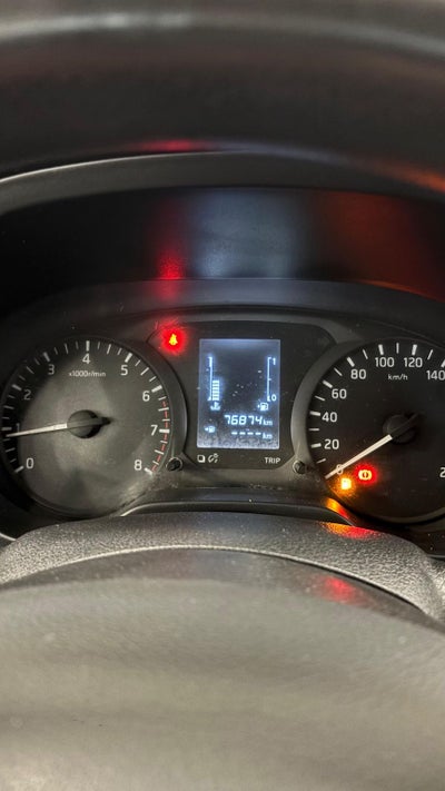 2020 Nissan NP300 2.4 Doble Cabina Se Aa Pack Seg Mt