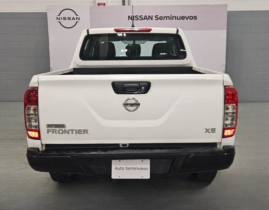 2020 Nissan NP300 Frontier 2.5 Xe Aa Mt