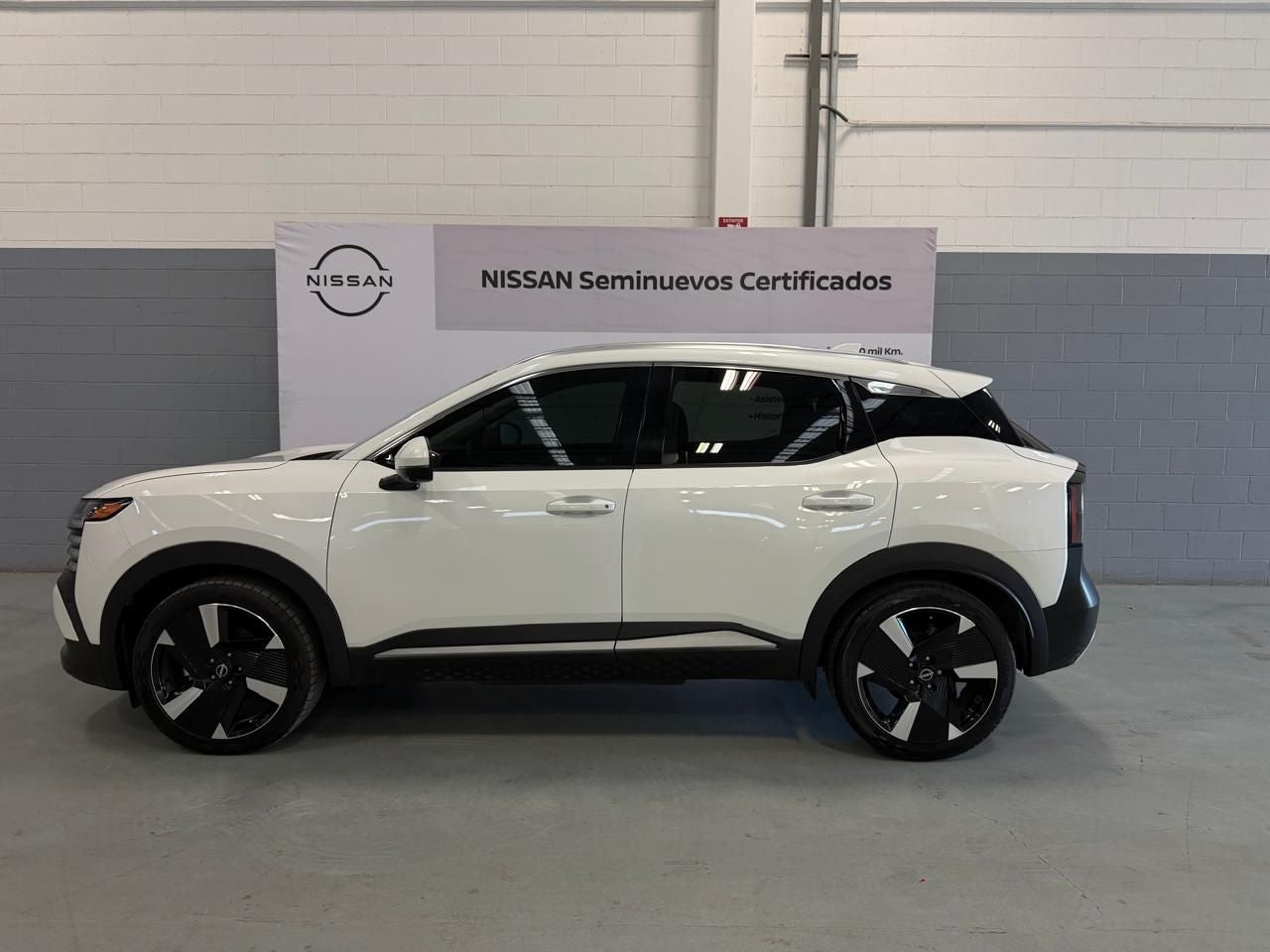 2025 Nissan Kicks 2.0 Platinum At
